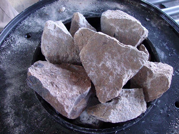 calcium carbide.jpg